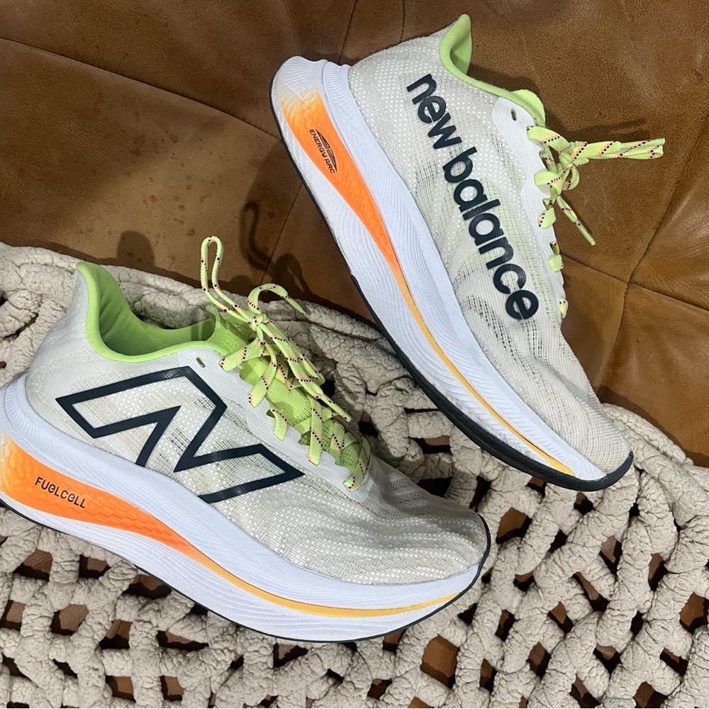 New Balance FuelCell SuperComp Trainer v1